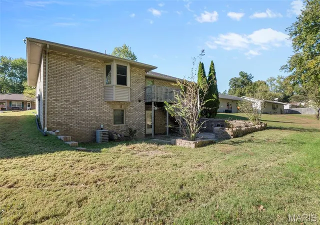 Photo 4 of Single family home for sale at 1736 Northwoods Ct, Cape Girardeau, MO 63701 | MLS# MIS26068925 | Listing updated on 2026-10-27