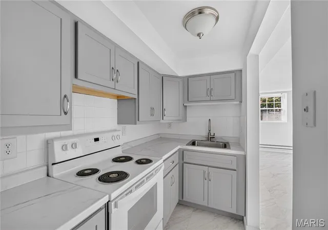 Photo 4 of Multi family home for sale at 2106 Bellevue Ave, Saint Louis, MO 63143 | MLS# MIS26068926 | Listing updated on 2026-10-29
