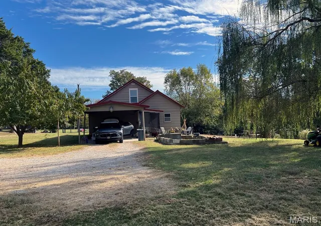 Photo 4 of Single family home for sale at 13739 County Rd 413, Dexter, MO 63841 | MLS# MIS26068945 | Listing updated on 2026-10-28