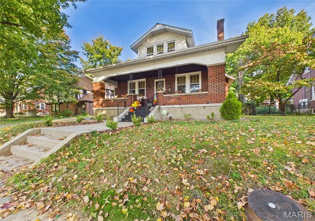 Photo 2 of Single family home for sale at 512 N W End Blvd, Cape Girardeau, MO 63701 | MLS# MIS26068953 | Listing updated on 2026-10-29