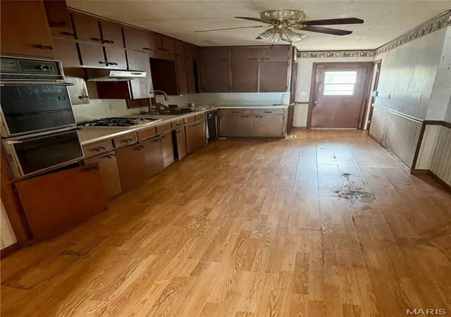 Photo 3 of Single family home for sale at 106 Cedar Crst Dr, Lebanon, MO 65536 | MLS# MIS26068992 | Listing updated on 2026-10-28