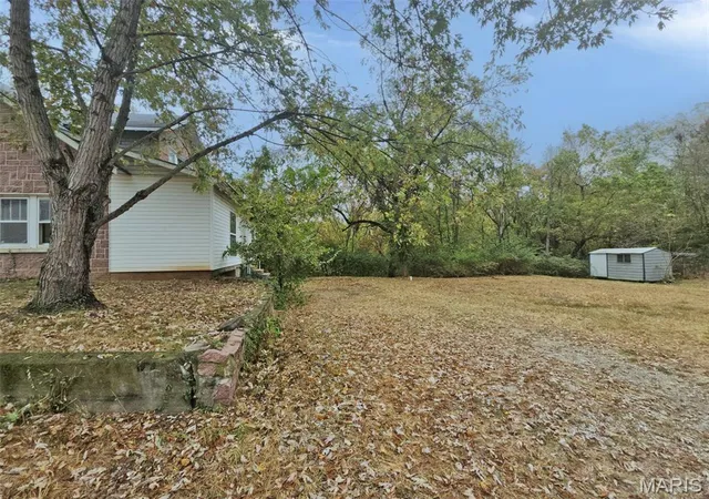 Photo 3 of Single family home for sale at 17 Wood St, Park Hills, MO 63601 | MLS# MIS26069020 | Listing updated on 2026-10-28