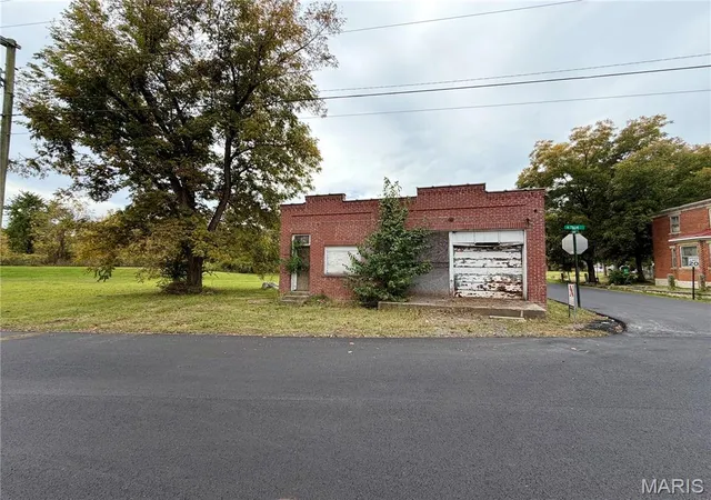 Photo 3 of Single family home for sale at 0 North 3rd St, Sainte Genevieve, MO 63670 | MLS# MIS26069024 | Listing updated on 2026-10-28