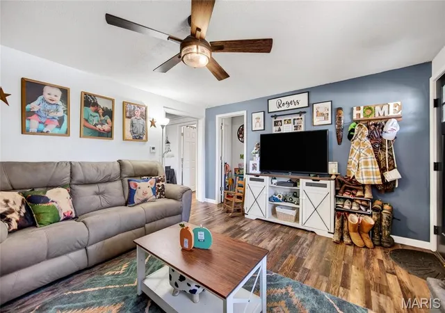Photo 4 of Single family home for sale at 305 Greentown Rd, Buffalo, MO 65622 | MLS# MIS26069026 | Listing updated on 2026-10-28