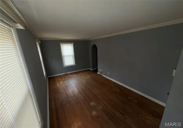 Photo 3 of Single family home for sale at 9578 Breckenridge Rd, Saint Louis, MO 63114 | MLS# MIS26069049 | Listing updated on 2026-10-28