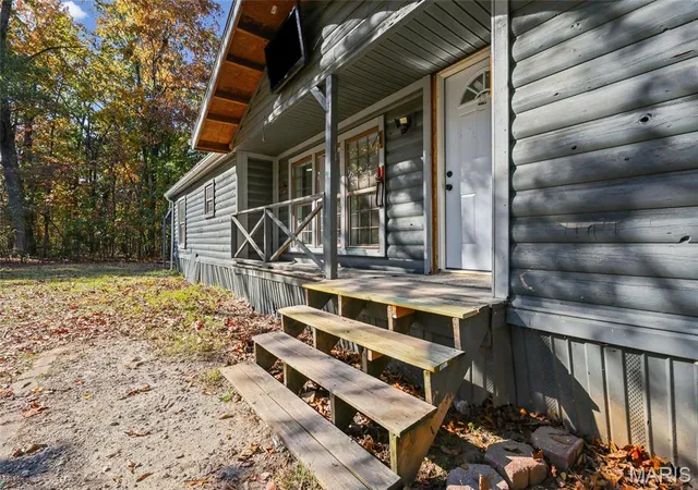 Photo 3 of Manufactured home for sale at 5715 Glade Chapel Rd, Hillsboro, MO 63050 | MLS# MIS26069061 | Listing updated on 2026-10-28