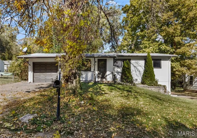 Single family home for sale at 261 Barto Dr, Saint Louis, MO 63135 | MLS# MIS26069067