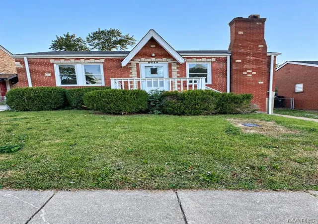 Single family home for sale at 8019 Genesta St, Saint Louis, MO 63123 | MLS# MIS26069069