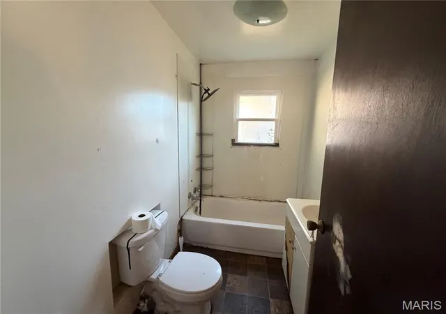 Photo 4 of Single family home for sale at 914 S Bess Ave, Marissa, IL 62257 | MLS# MIS26069108 | Listing updated on 2026-10-28