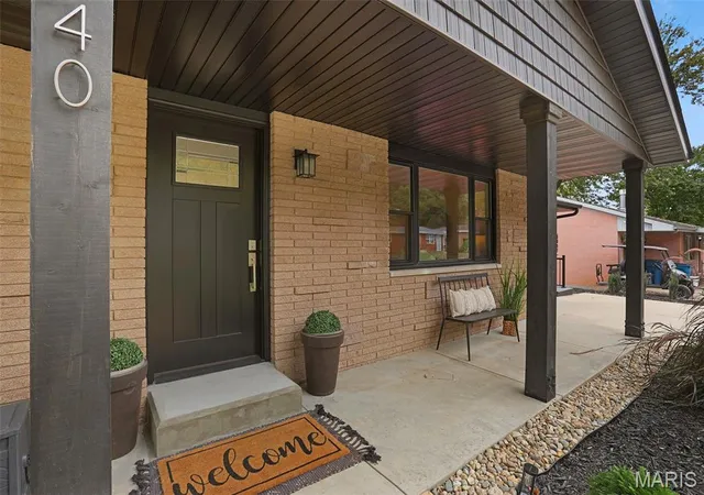 Photo 4 of Single family home for sale at 40 Carma St, Glen Carbon, IL 62034 | MLS# MIS26069112 | Listing updated on 2026-10-29