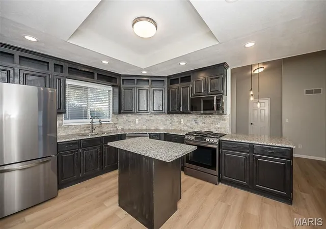 Photo 1 of Single family home for sale at 2921 N Kristopher Bnd, Saint Charles, MO 63303 | MLS# MIS26069119 | Listing updated on 2026-10-30
