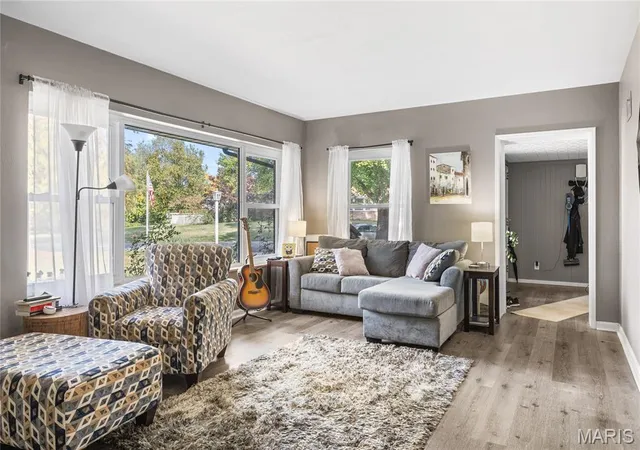 Photo 3 of Single family home for sale at 8934 Felicia Dr, Saint Louis, MO 63123 | MLS# MIS26069137 | Listing updated on 2026-10-29