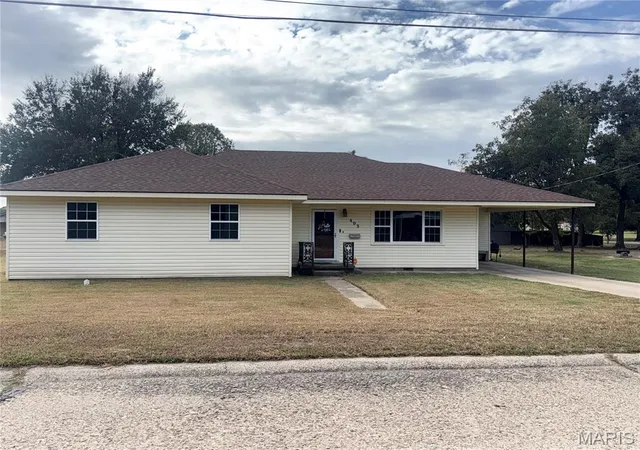Photo 1 of Single family home for sale at 403 Michael St, Kennett, MO 63857 | MLS# MIS26069142 | Listing updated on 2026-10-28