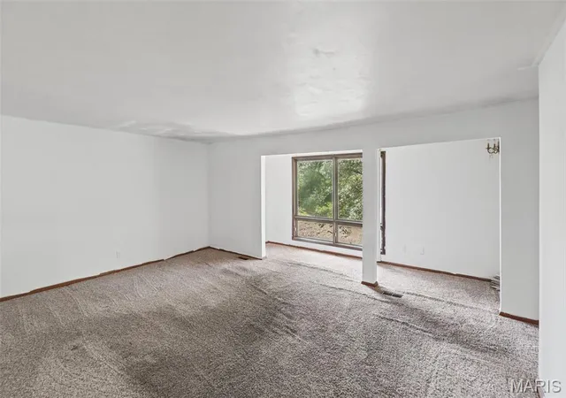 Photo 3 of Single family home for sale at 1975 Captains Dr, Worden, IL 62097 | MLS# MIS26069143 | Listing updated on 2026-10-28