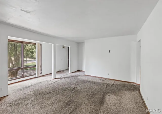 Photo 3 of Single family home for sale at 1975 Captains Dr, Worden, IL 62097 | MLS# MIS26069143 | Listing updated on 2026-10-28