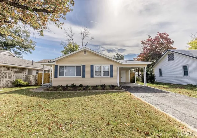 Photo 1 of Single family home for sale at 403 Virginia St, Sikeston, MO 63801 | MLS# MIS26069144 | Listing updated on 2026-10-28