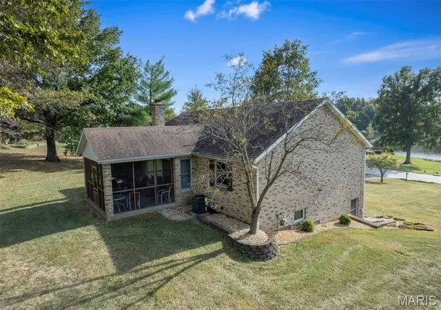 Photo 4 of Single family home for sale at 2356 Litz Blvd, Jackson, MO 63755 | MLS# MIS26069165 | Listing updated on 2026-10-28