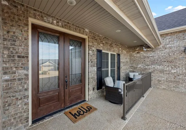 Photo 3 of Single family home for sale at 1656 Warren Lake Dr, Jackson, MO 63755 | MLS# MIS26069173 | Listing updated on 2026-10-28