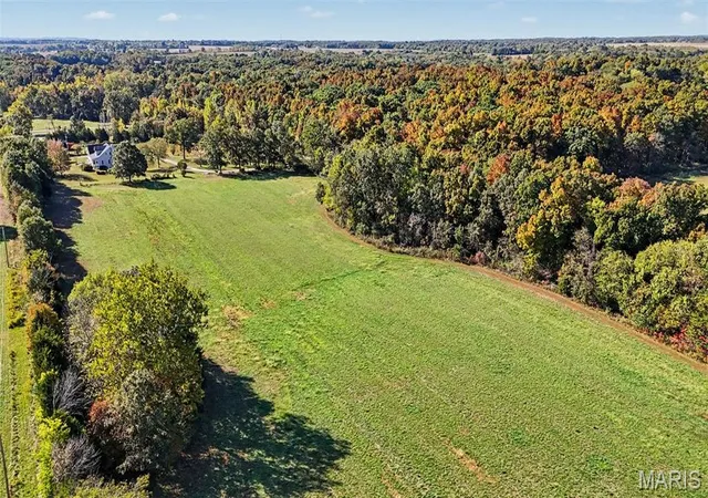 Photo 1 of House for sale at 1617 Sneak Rd, Foristell, MO 63348 | MLS# MIS26069188 | Listing updated on 2026-10-28