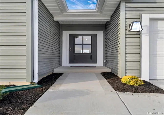 Photo 1 of Single family home for sale at 311 Kreder Ridge Cir, Saint Charles, MO 63304 | MLS# MIS26069210 | Listing updated on 2026-10-29