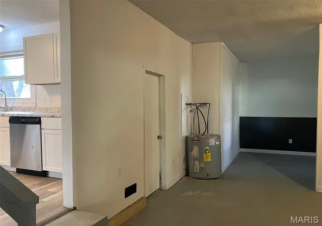 Photo 2 of Single family home for sale at 601 E Cedar St, Bertrand, MO 63823 | MLS# MIS26069231 | Listing updated on 2026-10-28