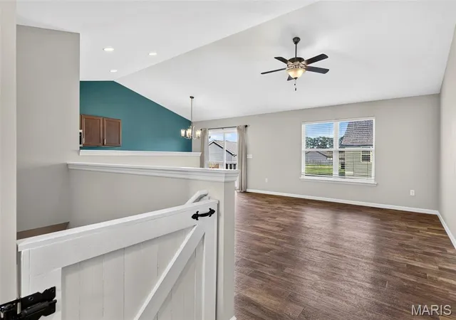 Photo 2 of Single family home for sale at 178 Rockford Dr, Troy, MO 63379 | MLS# MIS26069246 | Listing updated on 2026-10-28