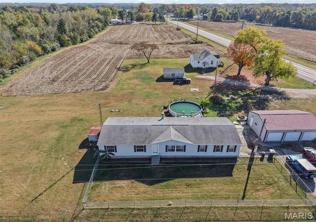 Photo 1 of Manufactured home for sale at 4512 Quail Ridge Rd, Pinckneyville, IL 62274 | MLS# MIS26069269 | Listing updated on 2026-10-30