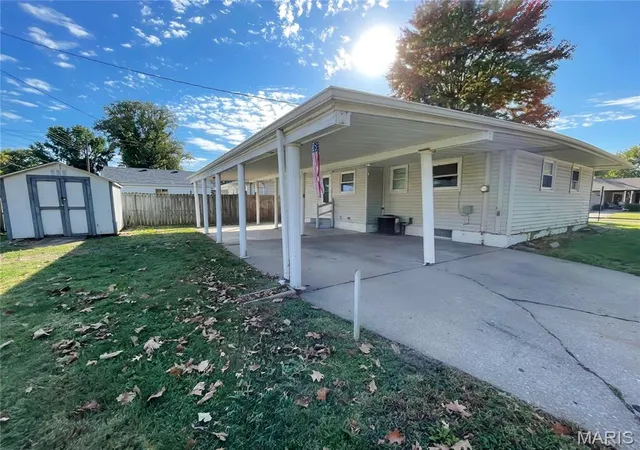 Photo 18 of Single family home for sale at 2936 Dogwood Dr, Granite City, IL 62040 | MLS# MIS26069272 | Listing updated on 2026-10-28