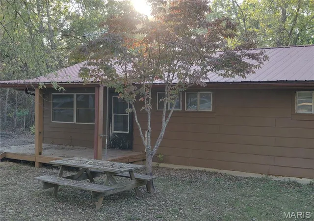 Photo 1 of Single family home for sale at 11809 Stoney Point Rd, Mineral Point, MO 63660 | MLS# MIS26069298 | Listing updated on 2026-10-29