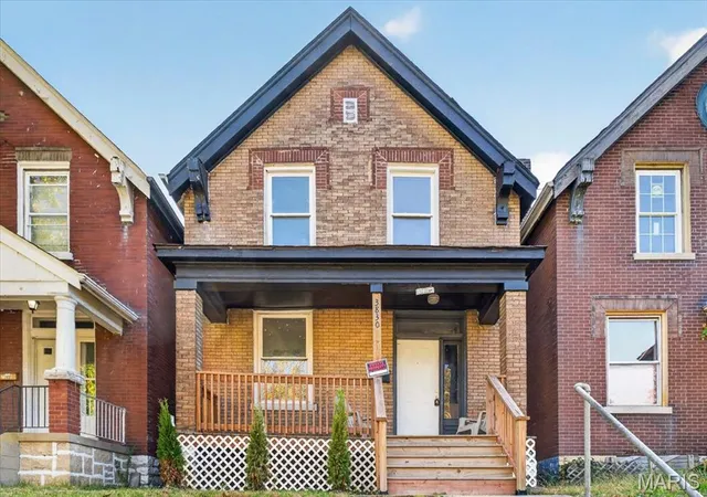 Single family home for sale at 3830 Pennsylvania Ave, Saint Louis, MO 63118 | MLS# MIS26069340
