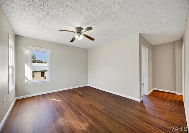 Photo 1 of Single family home for sale at 202 S Waller, Crocker, MO 65452 | MLS# MIS26069361 | Listing updated on 2026-10-29