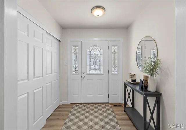 Photo 2 of Single family home for sale at 970 Whispering Ridge Ln, Saint Peters, MO 63376 | MLS# MIS26069401 | Listing updated on 2026-10-29