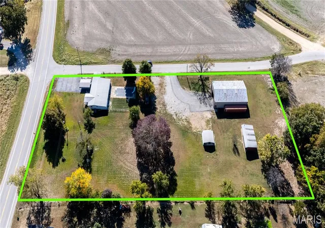 Photo 3 of Manufactured home for sale at 1093 State Hwy 53, Campbell, MO 63933 | MLS# MIS26069411 | Listing updated on 2026-10-29