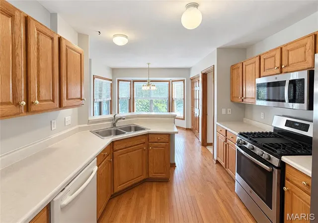 Photo 1 of Single family home for sale at 1025 Seine Dr, Lake Saint Louis, MO 63367 | MLS# MIS26069419 | Listing updated on 2026-10-29