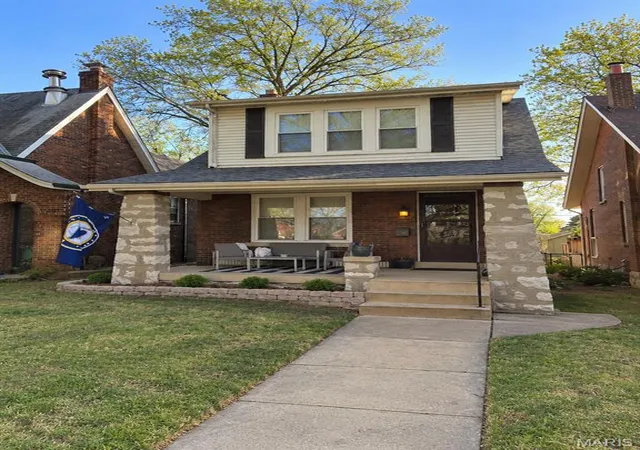 Photo 1 of Single family home for sale at 4362 Holly Hills Blvd, Saint Louis, MO 63116 | MLS# MIS26069473 | Listing updated on 2026-10-31