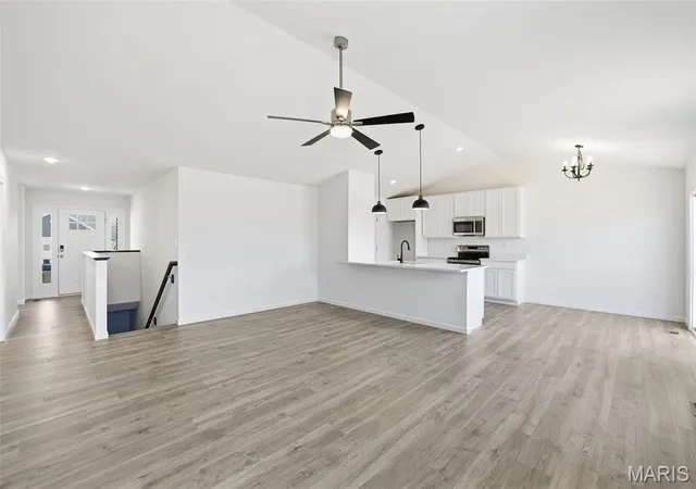 Photo 3 of Single family home for sale at 302 Yellow Birch Dr, Wentzville, MO 63385 | MLS# MIS26069476 | Listing updated on 2026-10-29