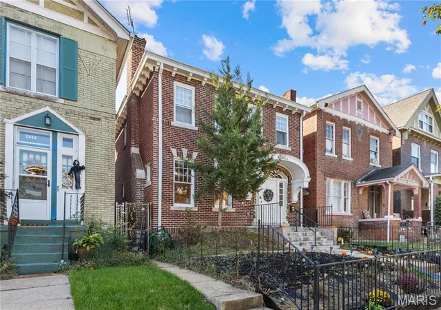 Photo 1 of Single family home for sale at 5838 Pershing Ave, Saint Louis, MO 63112 | MLS# MIS26069550 | Listing updated on 2026-10-31