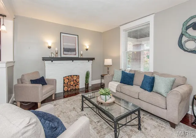 Photo 4 of Single family home for sale at 4957 Itaska St, Saint Louis, MO 63109 | MLS# MIS26069590 | Listing updated on 2026-10-31