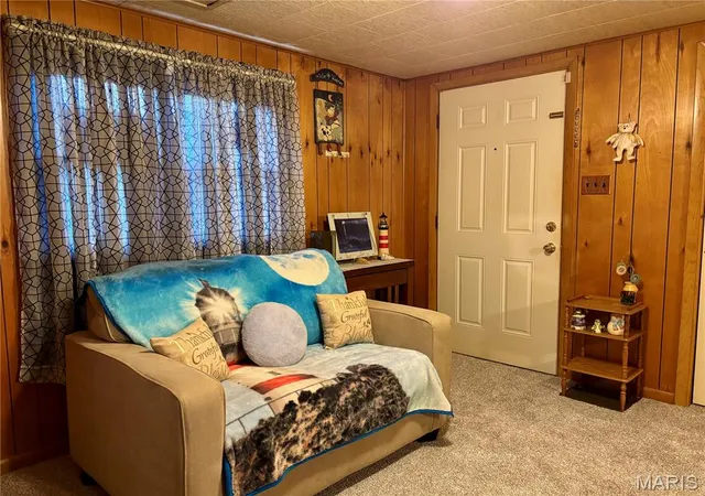 Photo 3 of Single family home for sale at 601 Milton Rd, Alton, IL 62002 | MLS# MIS26069594 | Listing updated on 2026-10-30