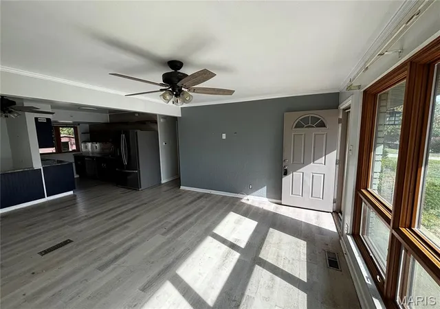 Photo 4 of Single family home for sale at 3645 Eileen Ann Dr, Saint Louis, MO 63129 | MLS# MIS26069621 | Listing updated on 2026-10-30