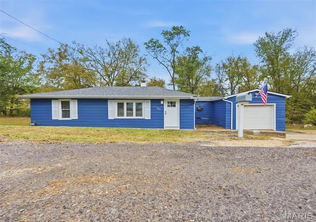 Single family home for sale at 405 Hematite St, Festus, MO 63028 | MLS# MIS26069686