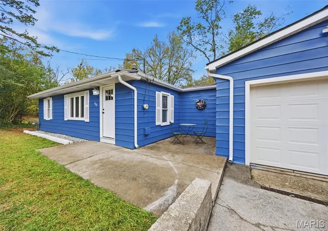 Photo 1 of Single family home for sale at 405 Hematite St, Festus, MO 63028 | MLS# MIS26069686 | Listing updated on 2026-10-30