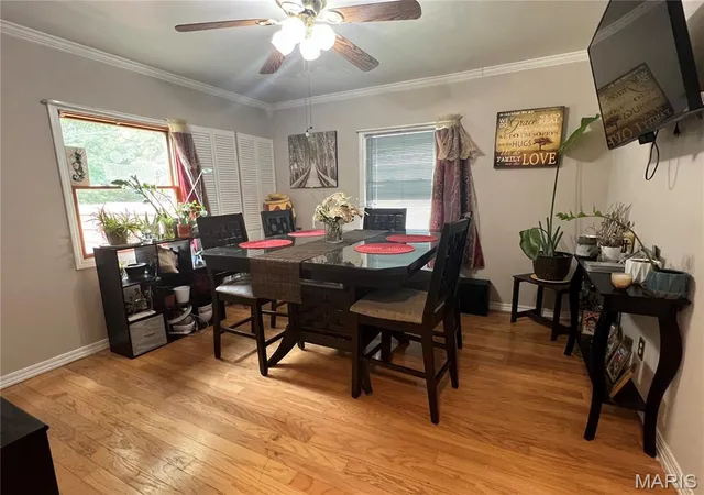 Photo 4 of Single family home for sale at 325 Ellison St, Carlinville, IL 62626 | MLS# MIS26069694 | Listing updated on 2026-10-30