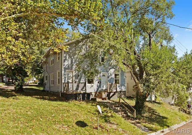Photo 1 of Multi family home for sale at 1037 Wilkinson Ave, Alton, IL 62002 | MLS# MIS26069725 | Listing updated on 2026-10-30
