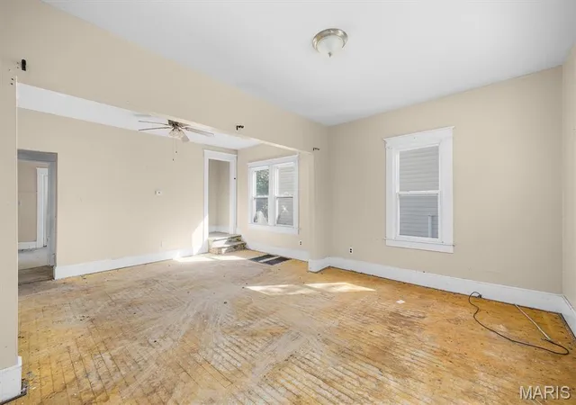 Photo 3 of Multi family home for sale at 1037 Wilkinson Ave, Alton, IL 62002 | MLS# MIS26069725 | Listing updated on 2026-10-30