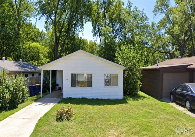 Photo 1 of Single family home for sale at 9204 Harold Dr, Saint Louis, MO 63134 | MLS# MIS26069792 | Listing updated on 2026-10-31