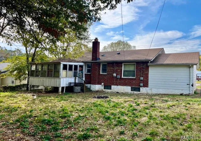 Photo 2 of Single family home for sale at 1906 N Hanley Rd, Saint Louis, MO 63114 | MLS# MIS26069807 | Listing updated on 2026-10-31