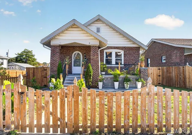 Photo 1 of Single family home for sale at 3138 Clifton Ave, Saint Louis, MO 63139 | MLS# MIS26069810 | Listing updated on 2026-10-31