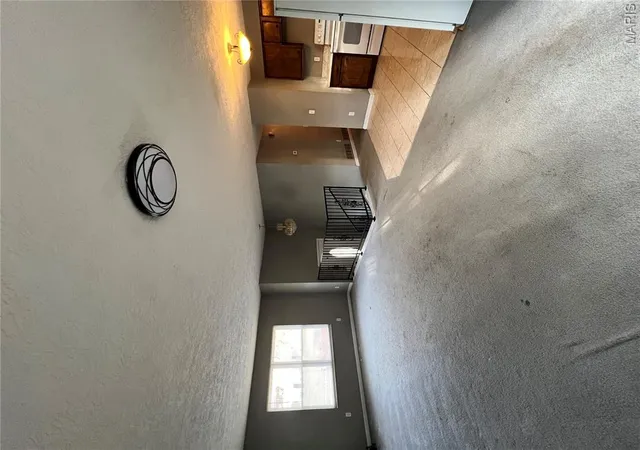 Photo 3 of Single family home for sale at 122 S Dover St, Bonne Terre, MO 63628 | MLS# MIS26069816 | Listing updated on 2026-10-31