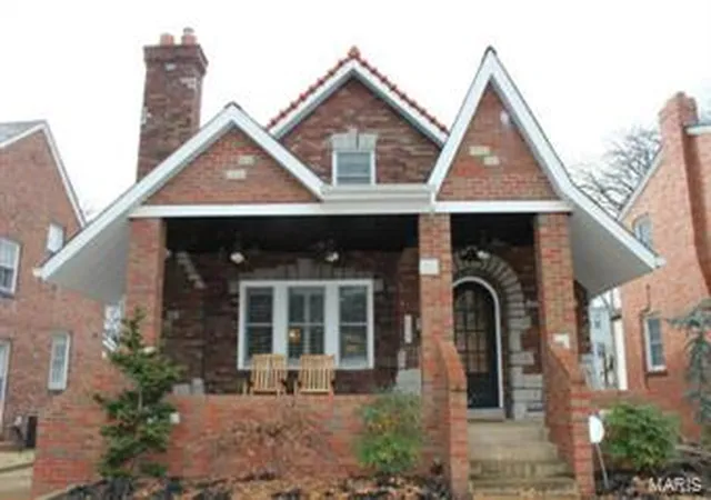 Photo 1 of Single Family Residence at 7734 Wise Ave, Saint Louis, MO 63117 | MLS# MIS13007134 | | Sold on 2013-04-01